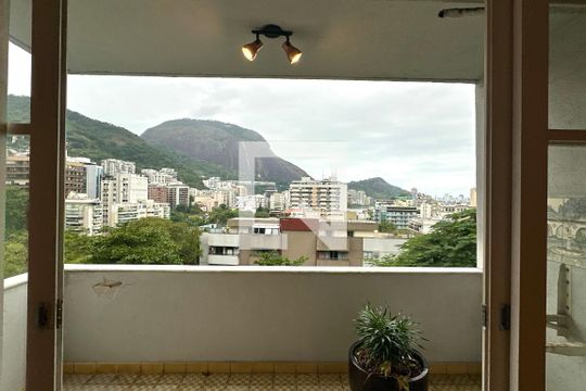 Apartamento à venda com 3 quartos, 135m² em Lagoa, Rio de Janeiro