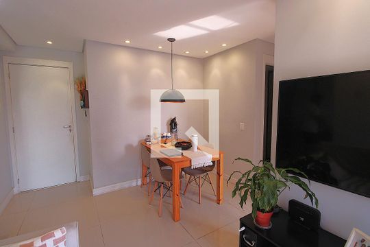 Sala de apartamento à venda com 2 quartos, 49m² em Del Castilho, Rio de Janeiro