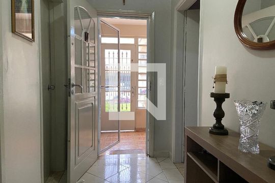 Casa à venda com 3 quartos, 307m² em Bela Vista, Osasco