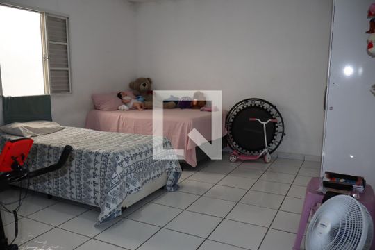 Quarto 1 de casa à venda com 3 quartos, 130m² em Vila Nova Utinga, São Paulo