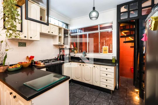 Cozinha de casa para alugar com 3 quartos, 179m² em Ipiranga, São Paulo