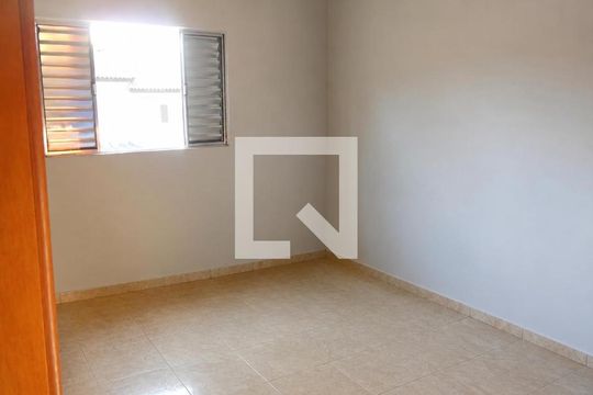 Quarto 1 de casa à venda com 2 quartos, 78m² em Vila Paulistania, São Paulo