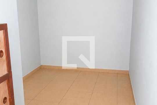 Quarto 2 de casa à venda com 2 quartos, 78m² em Vila Paulistania, São Paulo