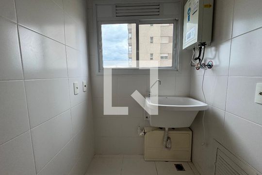 Apartamento para alugar com 1 quarto, 41m² em Umuarama, Osasco
