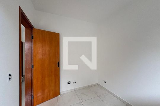 Quarto 1 de apartamento para alugar com 2 quartos, 60m² em Jardim Mangalot, São Paulo
