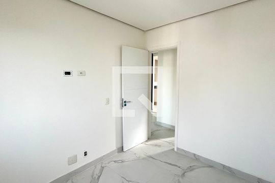 Quarto 2 de apartamento à venda com 2 quartos, 106m² em Vila Augusta, Guarulhos