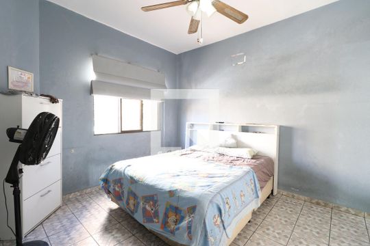 Quarto 1 de casa para alugar com 2 quartos, 120m² em Água Branca, São Paulo