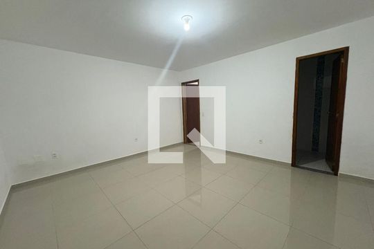 Quarto de casa de condomínio para alugar com 3 quartos, 180m² em Guaratiba, Rio de Janeiro