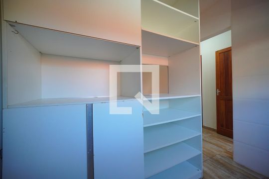 Cozinha de casa para alugar com 1 quarto, 44m² em São João do Rio Vermelho, Florianópolis