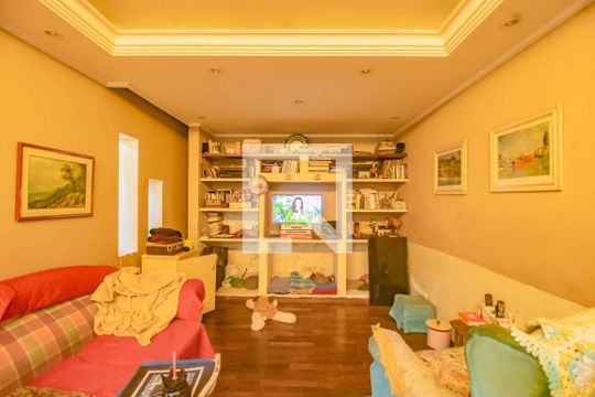 Casa à venda com 3 quartos, 254m² em Planalto Paulista, São Paulo