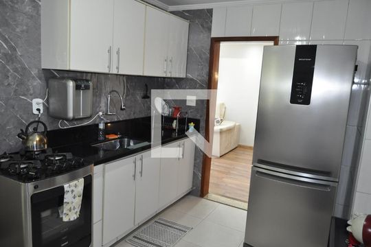 Apartamento à venda com 2 quartos, 60m² em Cascadura, Rio de Janeiro