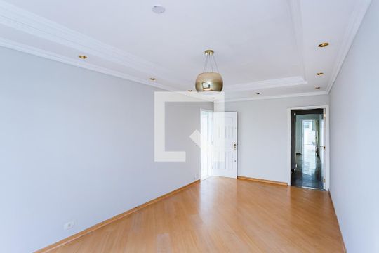 Sala de casa para alugar com 3 quartos, 150m² em Parque Sao Domingos, São Paulo