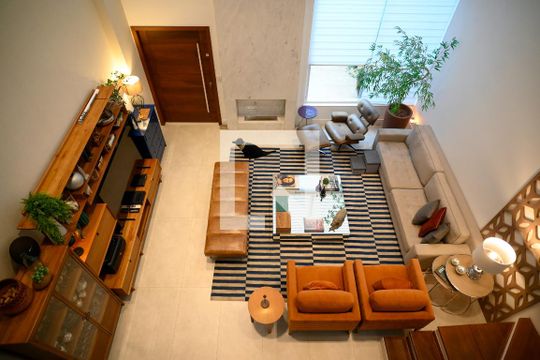 Sala de casa à venda com 3 quartos, 255m² em Vila Moraes, São Paulo