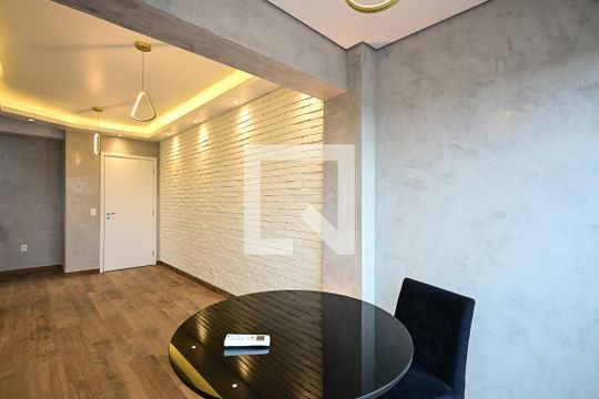 Sala de apartamento para alugar com 2 quartos, 55m² em Vila Progredior, São Paulo