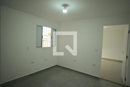 Casa para alugar com 2 quartos, 60m² em Baeta Neves, São Bernardo do Campo