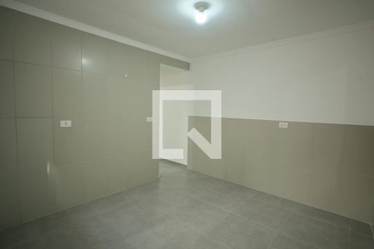 Casa para alugar com 2 quartos, 60m² em Baeta Neves, São Bernardo do Campo