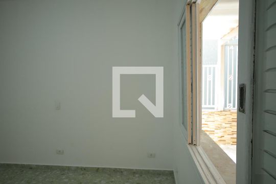 Quarto de casa para alugar com 1 quarto, 60m² em Baeta Neves, São Bernardo do Campo