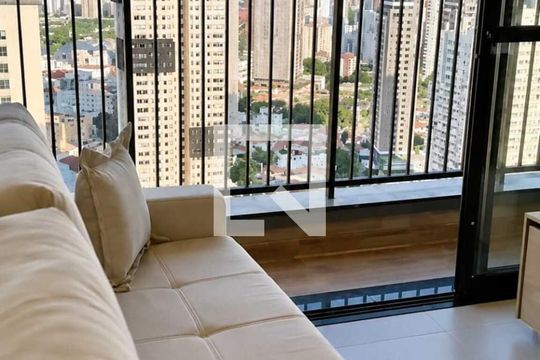 Sala de apartamento para alugar com 2 quartos, 55m² em Setor Bueno, Goiânia