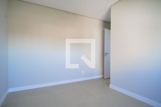 Quarto 1 de apartamento à venda com 3 quartos, 74m² em Centro, São Leopoldo