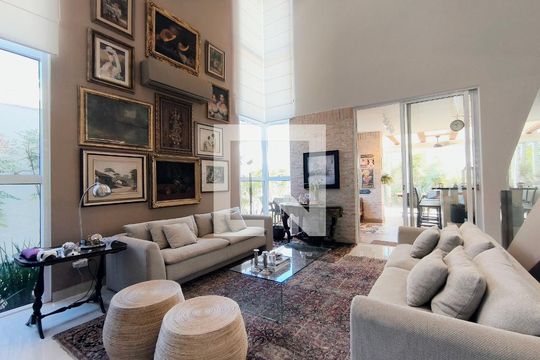 Sala de casa de condomínio à venda com 3 quartos, 270m² em Jardim Marco Leite, Jundiaí