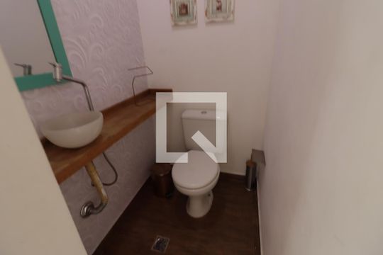 Lavabo de apartamento para alugar com 2 quartos, 110m² em Centro, Osasco
