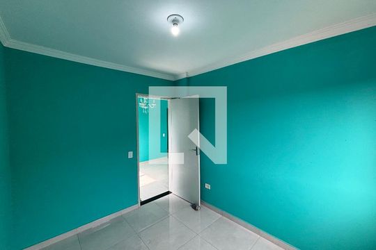 Quarto 1 de apartamento para alugar com 2 quartos, 62m² em Jardim Fanganiello, Ferraz de Vasconcelos