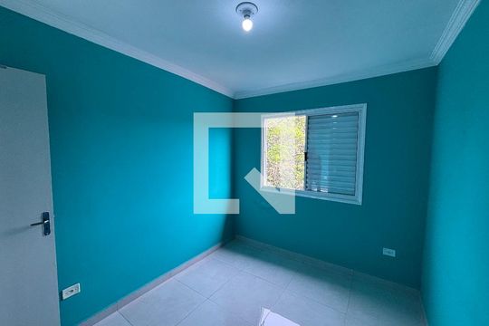 Quarto 1 de apartamento para alugar com 2 quartos, 62m² em Jardim Fanganiello, Ferraz de Vasconcelos