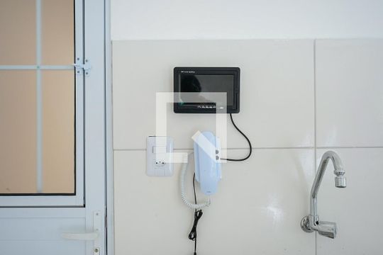Sala/cozinha de casa para alugar com 1 quarto, 32m² em Vila Pirajussara, São Paulo