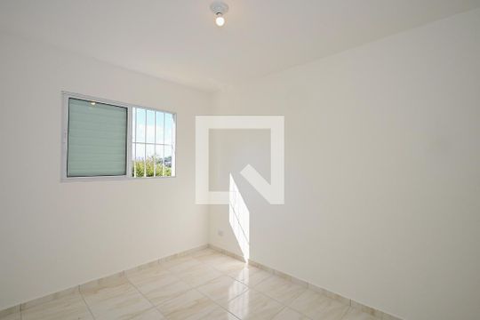 Quarto de casa para alugar com 1 quarto, 31m² em Vila Pirajussara, São Paulo