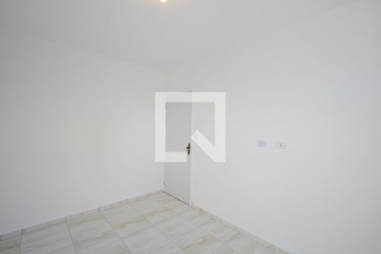 Quarto de casa para alugar com 1 quarto, 31m² em Vila Pirajussara, São Paulo