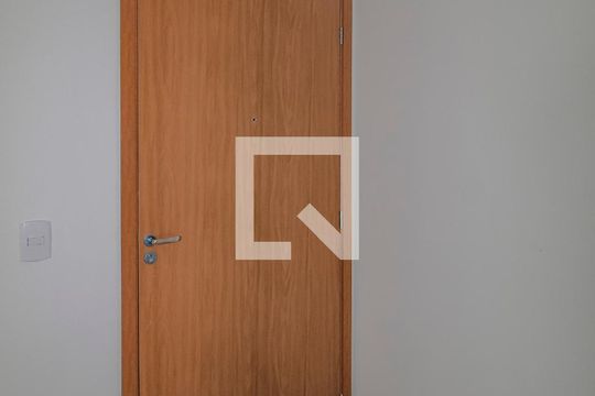 Sala de apartamento para alugar com 2 quartos, 50m² em Cavalhada, Porto Alegre