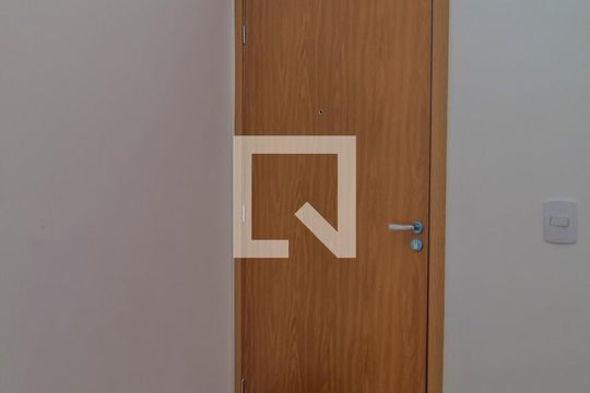 Apartamento para alugar com 2 quartos, 50m² em Cavalhada, Porto Alegre