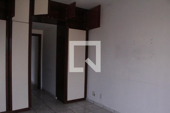 Quarto Suíte de apartamento à venda com 3 quartos, 190m² em Taquara, Rio de Janeiro