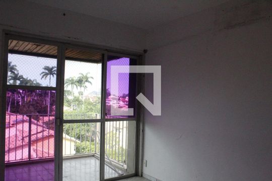 Quarto Suíte de apartamento à venda com 3 quartos, 190m² em Taquara, Rio de Janeiro