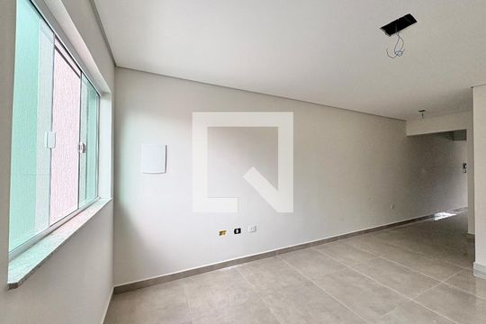 Sala de casa à venda com 2 quartos, 135m² em Vila Palmeiras, São Paulo