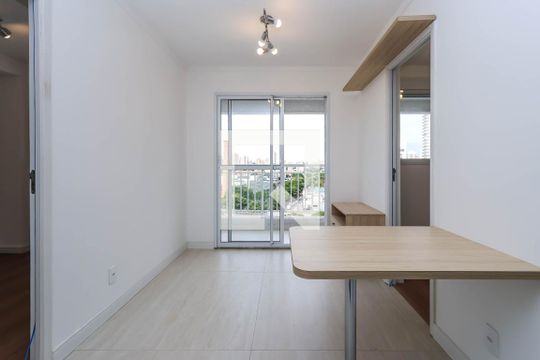 Sala e Cozinha de apartamento para alugar com 2 quartos, 40m² em Vila Mariana, São Paulo