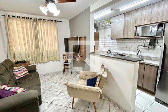 Sala de apartamento à venda com 2 quartos, 44m² em Centro, Guarulhos