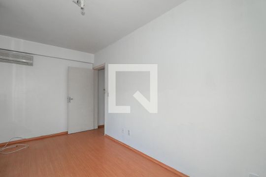 Quarto de apartamento à venda com 2 quartos, 66m² em Santa Tereza, Porto Alegre