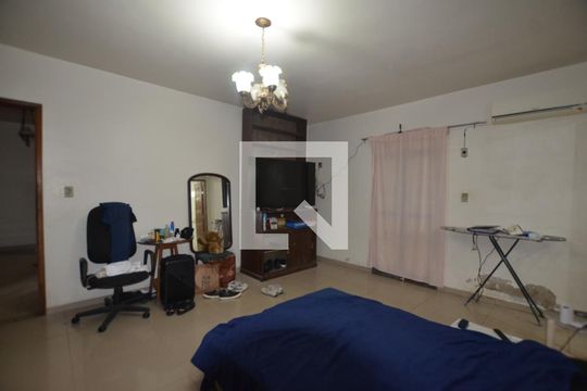 Quarto 1 Suite de casa à venda com 5 quartos, 350m² em Jardim Sulacap, Rio de Janeiro