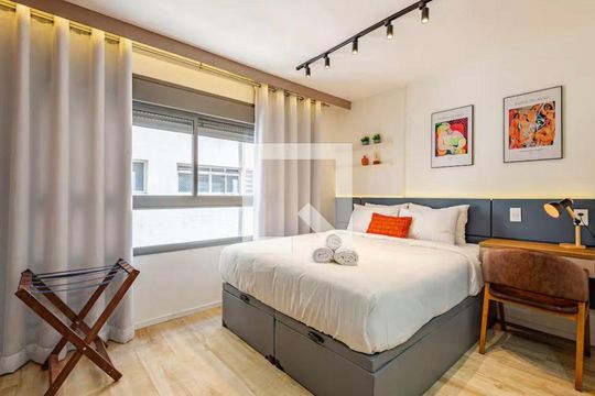 Sala/Quarto de kitnet/studio à venda com 1 quarto, 21m² em Paraíso, São Paulo