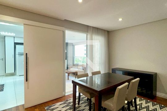 Sala de Jantar de apartamento para alugar com 4 quartos, 130m² em Paraíso, São Paulo