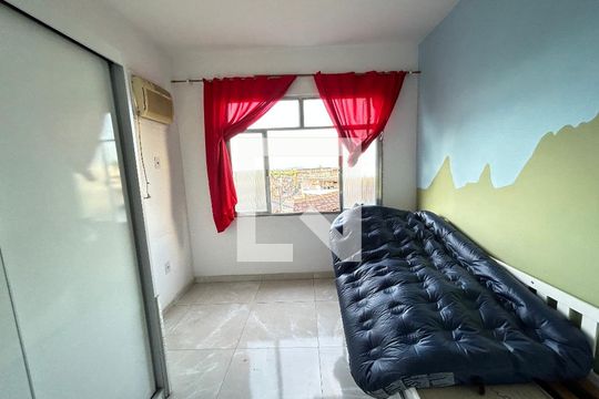 Quarto 1 de casa à venda com 4 quartos, 80m² em Jardim Sulacap, Rio de Janeiro