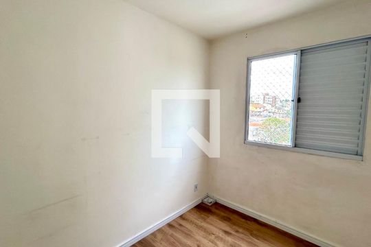 Quarto 1 de apartamento à venda com 2 quartos, 48m² em Jardim Vila Galvao, Guarulhos