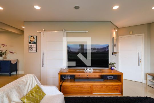 Apartamento à venda com 2 quartos, 129m² em Vila Suzana, São Paulo