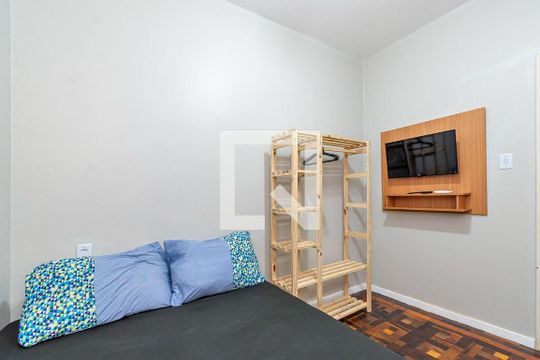 Quarto de apartamento para alugar com 3 quartos, 100m² em Centro Histórico, Porto Alegre