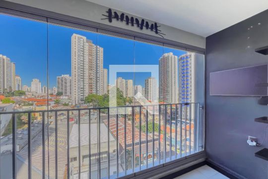 Varanda de kitnet/studio para alugar com 1 quarto, 27m² em Ipiranga, São Paulo