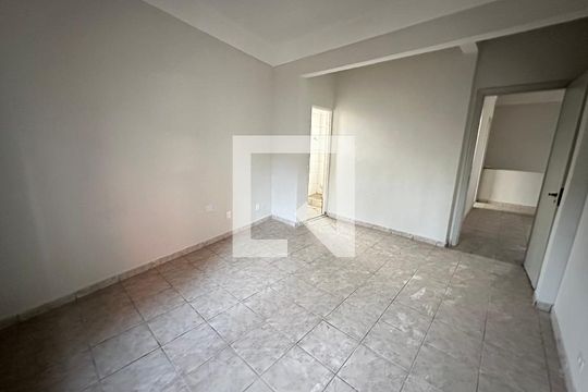 Casa para alugar com 2 quartos, 74m² em Centro, São Vicente
