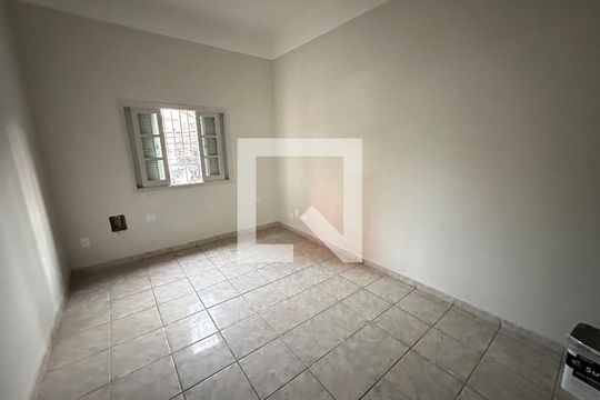 Quarto 2 de casa para alugar com 2 quartos, 74m² em Centro, São Vicente