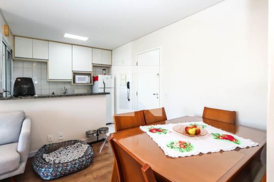 Sala de apartamento à venda com 2 quartos, 60m² em Vila Dom Pedro I, São Paulo