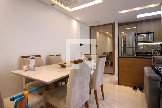 Apartamento à venda com 2 quartos, 51m² em Vila Cunha Bueno, São Paulo